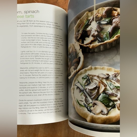 Curtis Stone : Relaxed Cooking Book - Picture 7 of 12